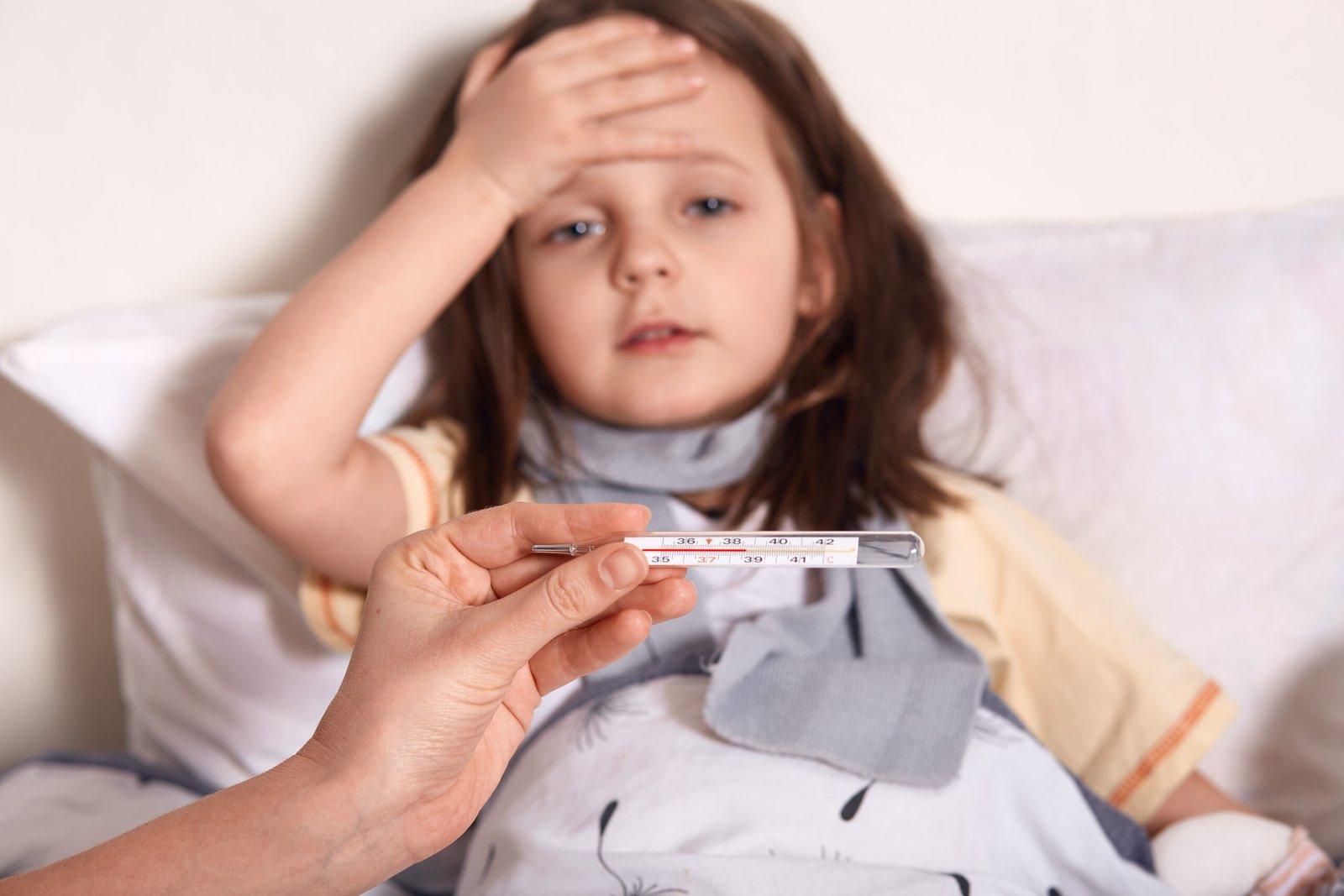 Read more about the article Fever in Children: When to Call a Doctor at Home